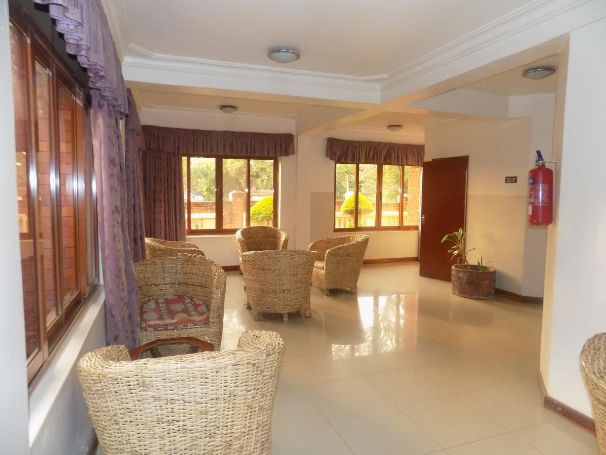 Kayegi Hotel Mbale 外观 照片