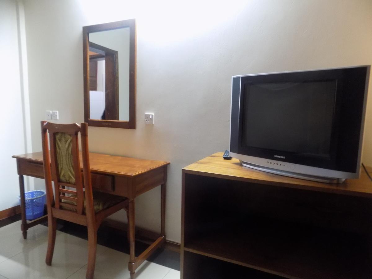 Kayegi Hotel Mbale 外观 照片