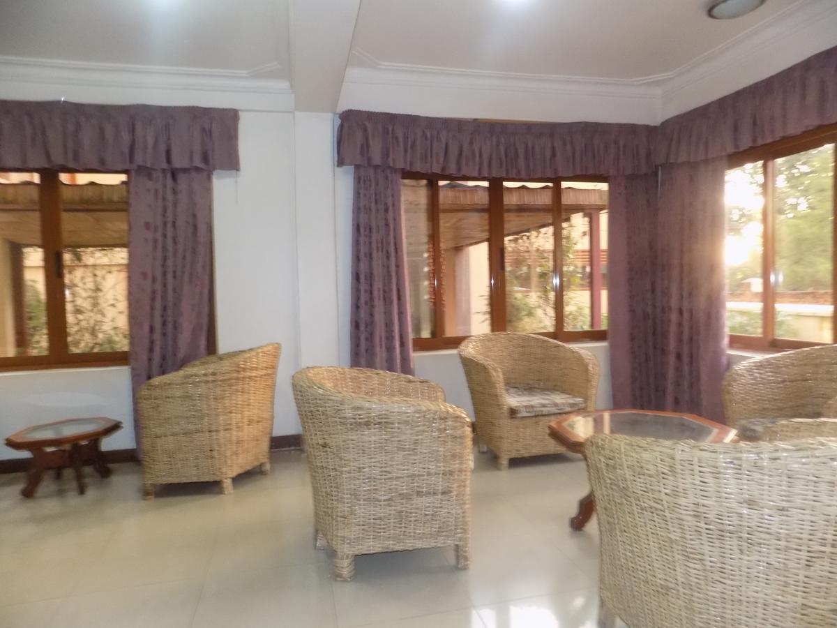 Kayegi Hotel Mbale 外观 照片
