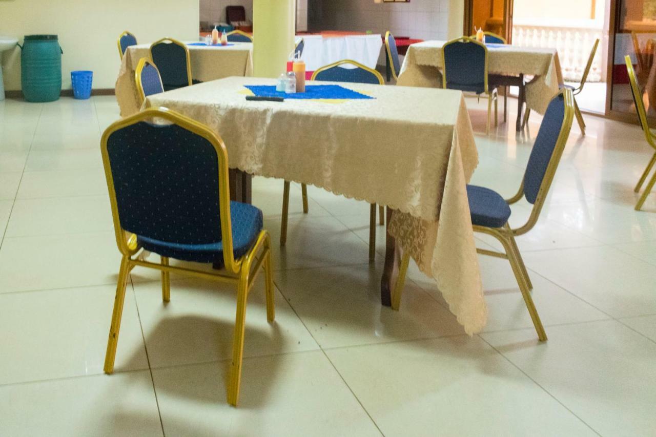 Kayegi Hotel Mbale 外观 照片