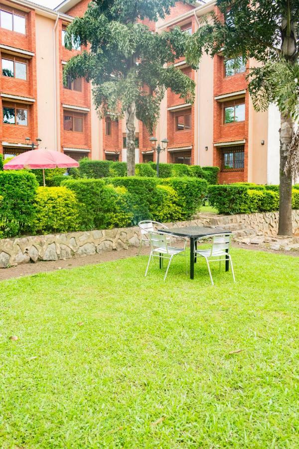 Kayegi Hotel Mbale 外观 照片